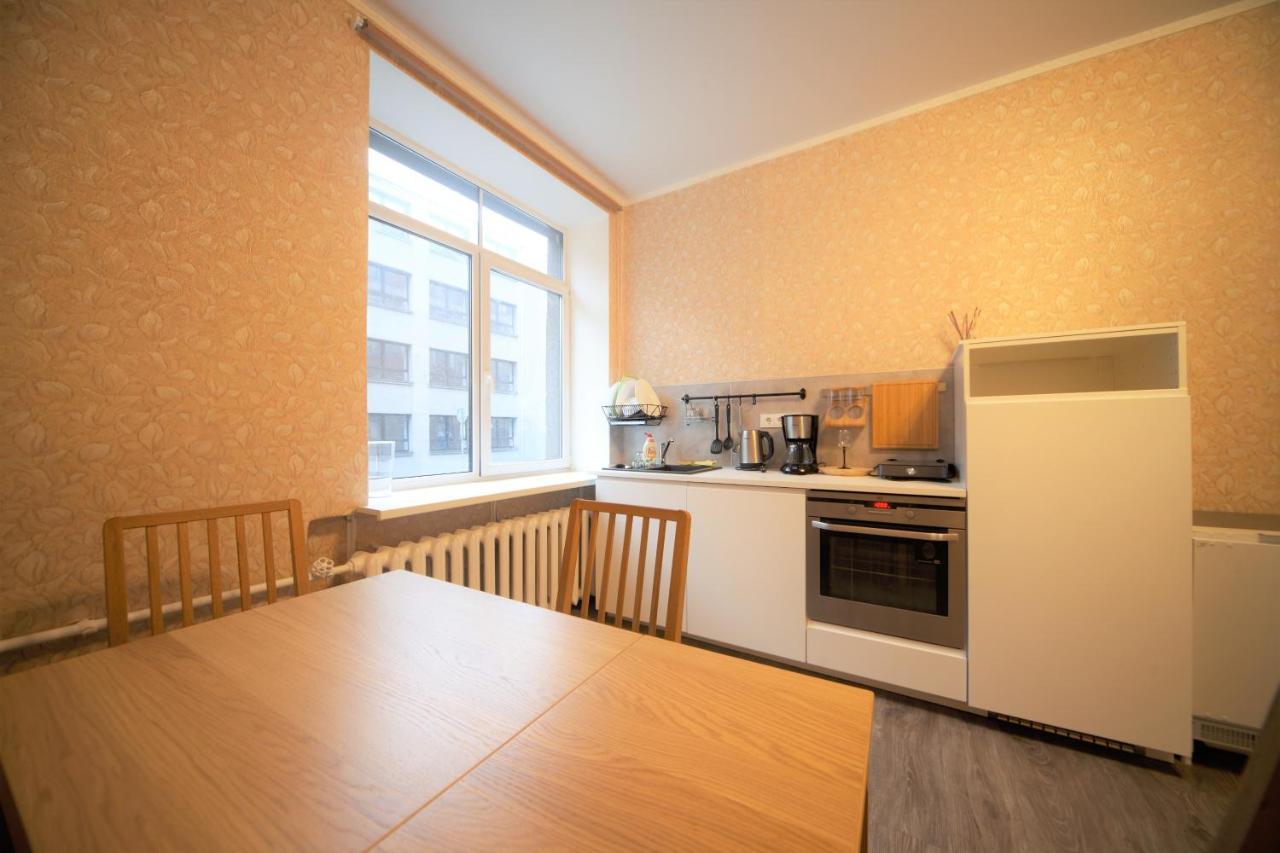 Three Bedroom Apartment Old Town Рига Экстерьер фото